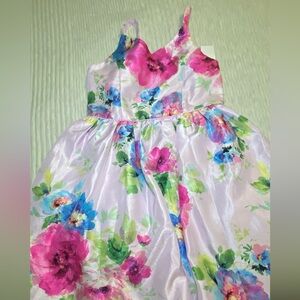 **Bundle of 2 Girls' Dresses - Size Medium (7/8) for $30**